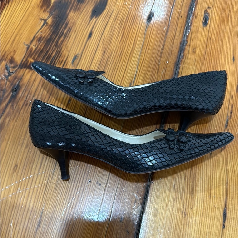 O Oscar De La Renta Bretten Women’s Black Leather Snake Skin Heels Size 7 M - Picture 8 of 16